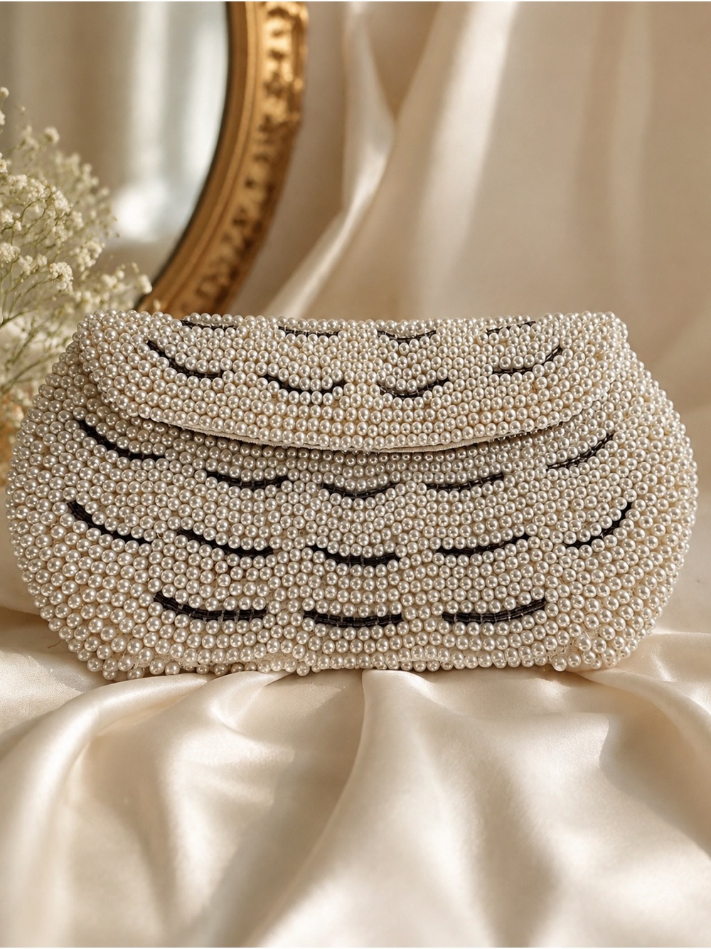 Vintage Sarne Import Japan Faux Pearl Beaded Scalloped Bridal Evening Clutch Wed